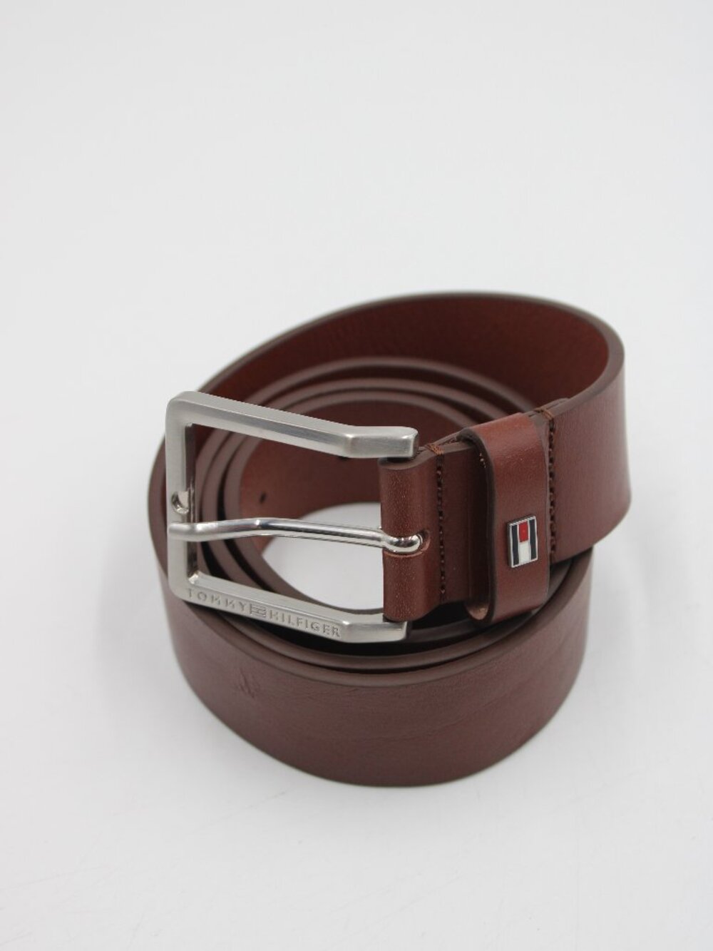 Tommy Hilfiger Brown Leather Belt Logo Buckle Size 40 Silver Buckle Dress READ
